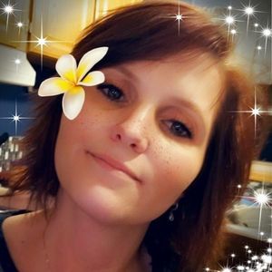 Meet your Posher, Carrie